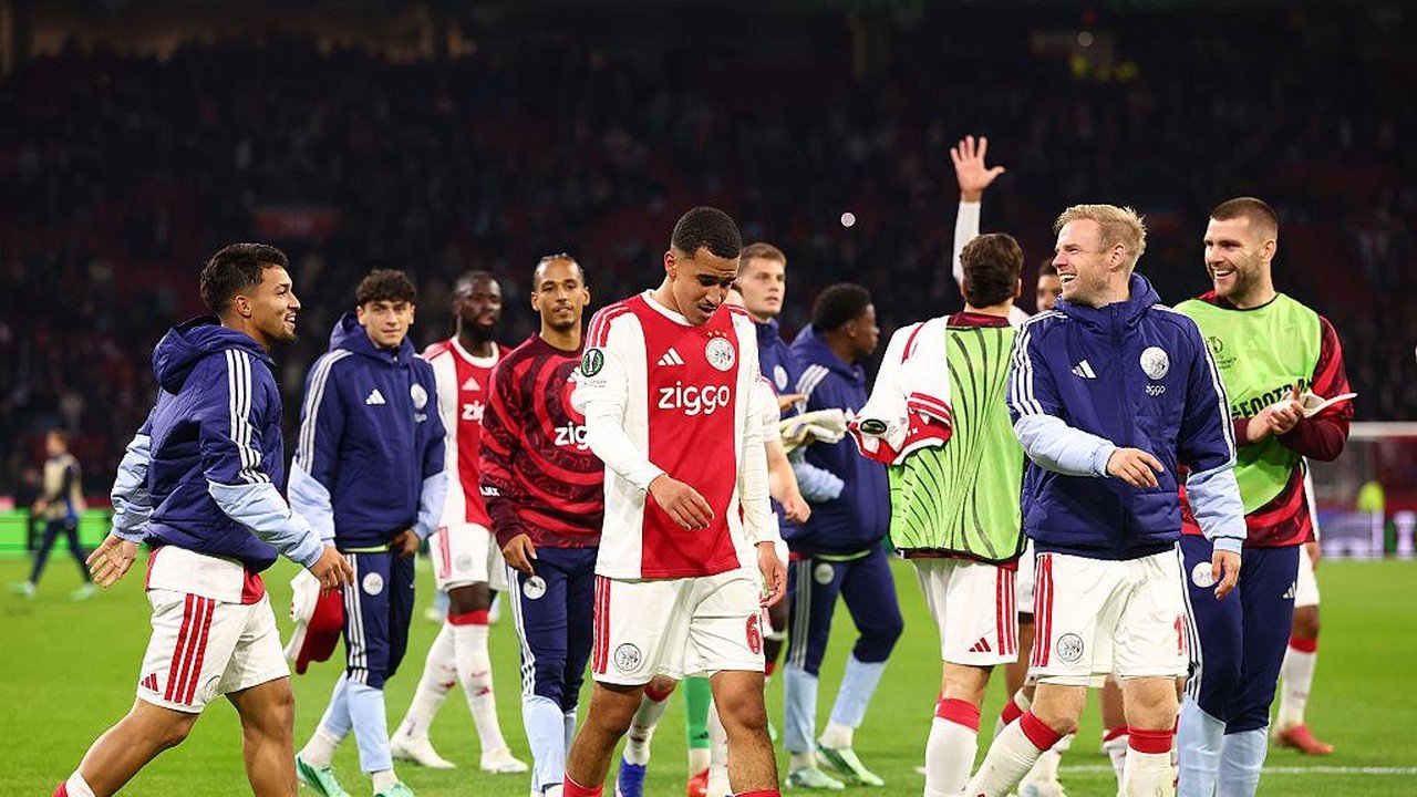 Ajax Raih Kemenangan Perdana di UEFA Conference League Usai Taklukkan Atalanta 2-0