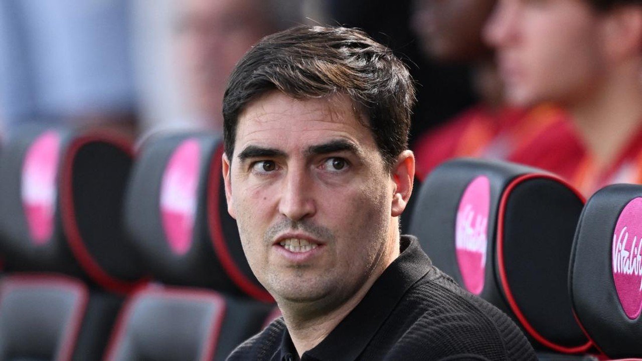 Andoni Iraola: Perlu Kesabaran Menanti Keputusan Kasus Manchester City