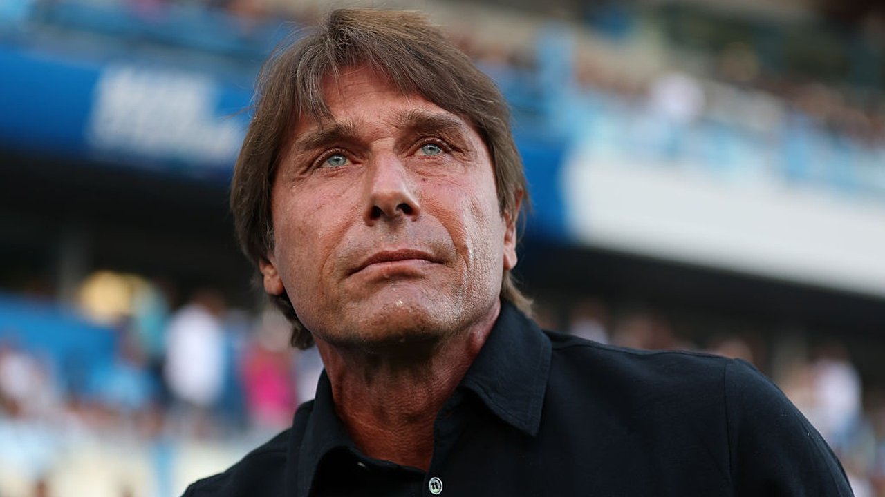 Antonio Conte Siap Tangani Manchester United Jika Ditawari Jabatan