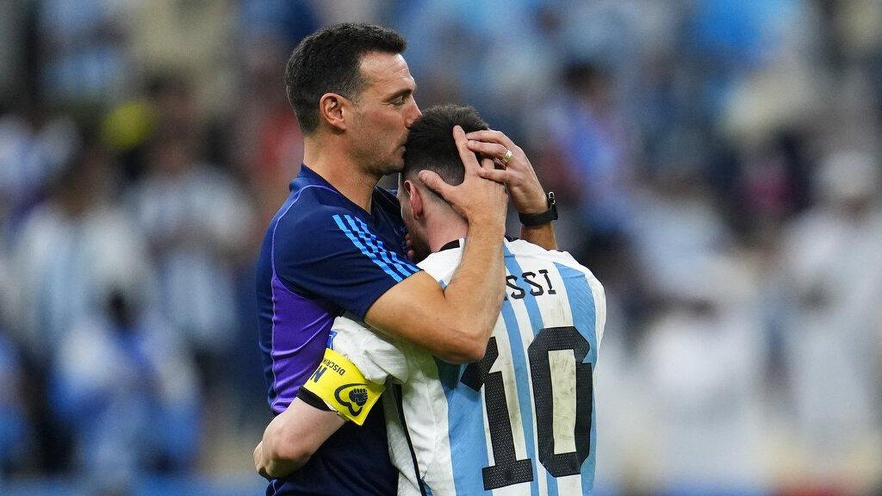 Argentina Pertahankan Gaya Main Tanpa Messi, Scaloni Cari Pengganti Adaptif