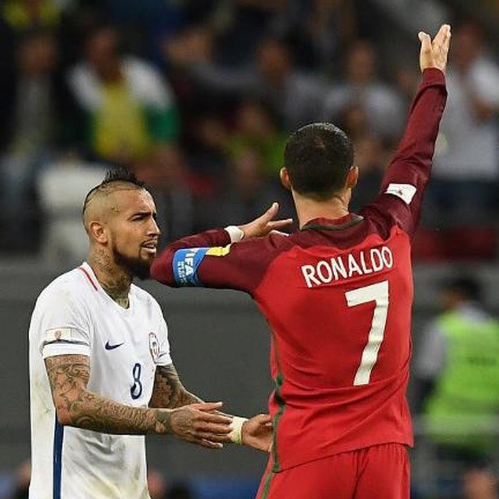 Arturo Vidal Bela Cristiano Ronaldo: “Dia Punya Hak Lakukan Apapun”