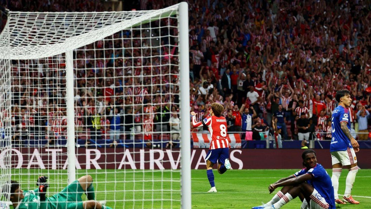 Atletico Madrid Kalahkan Manchester United 2-0 dalam Laga Sengit