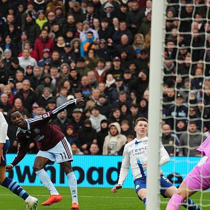 Babak Pertama Aston Villa vs Man City: Gol Cepat Jackson Ungguli The Citizens