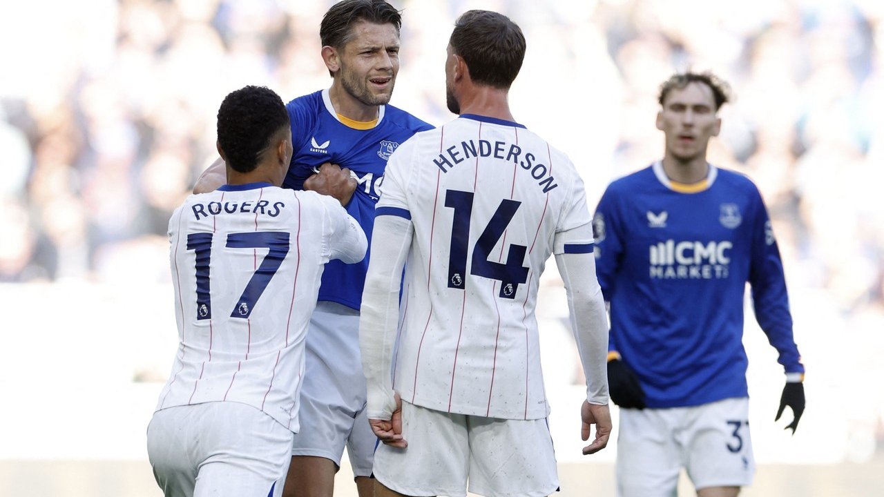 Babak Pertama Everton vs Chelsea Berakhir Imbang Tanpa Gol