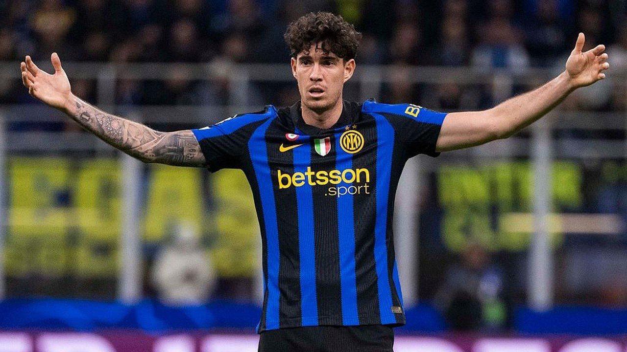 Bastoni Ingatkan Inter Milan Jaga Realisme di Liga Champions