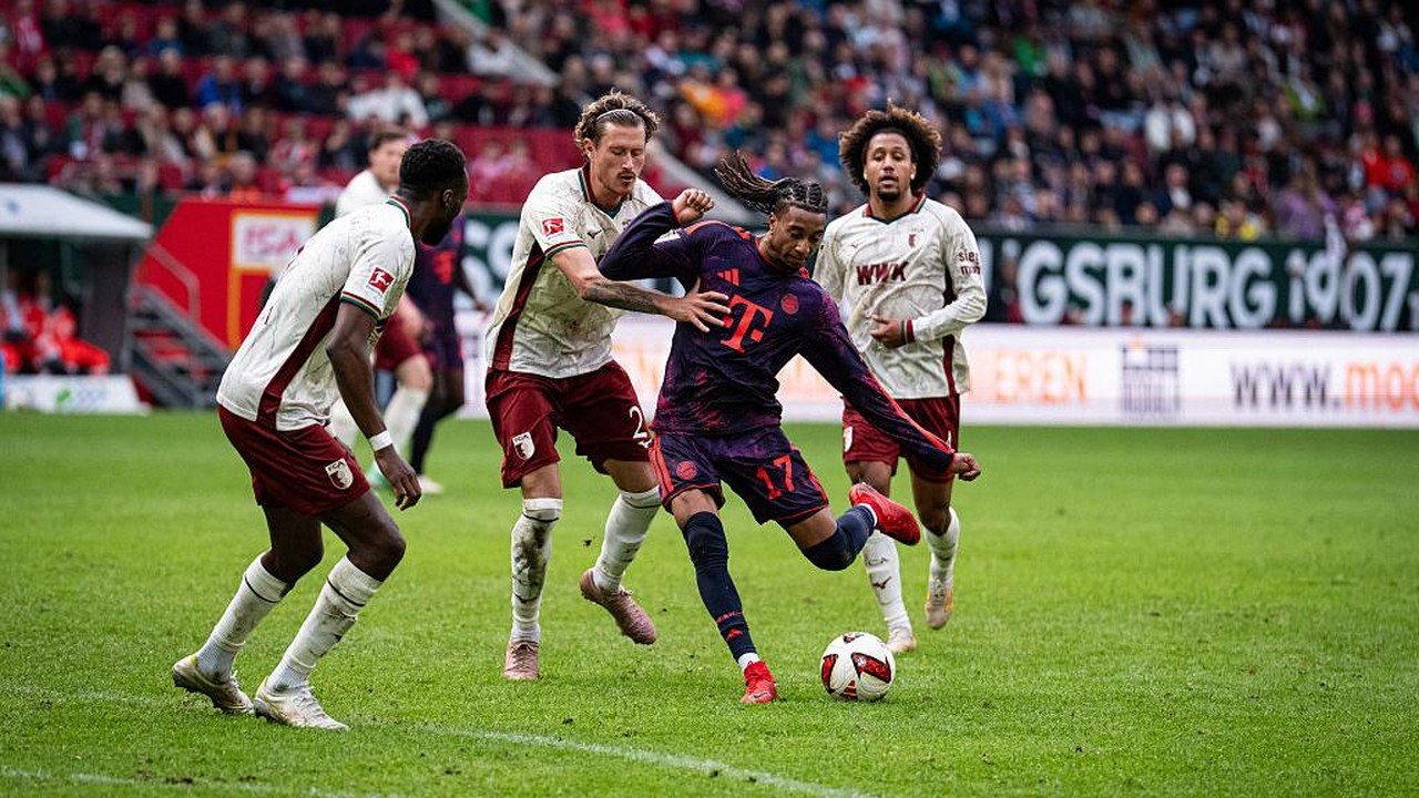 Bayern Munich Ditahan Imbang Augsburg, Empat Gol Dianulir Wasit