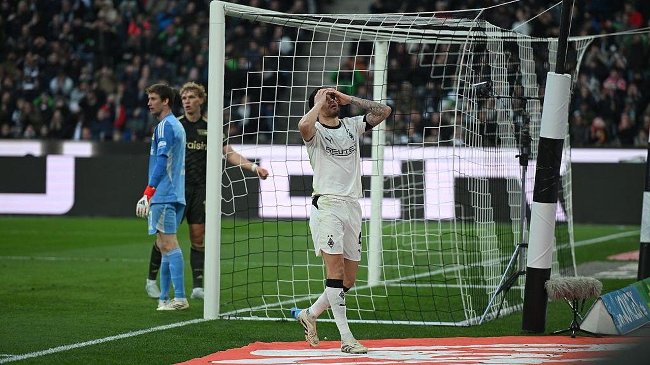 Borussia Moenchengladbach Telan Kekalahan Kelima Beruntun, Bertengger di Dasar Klasemen