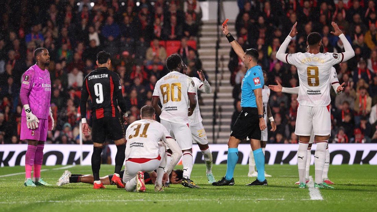 Bournemouth Lumpuhkan AC Milan 3-0 Berkat Taktik "Pressing" Jitu