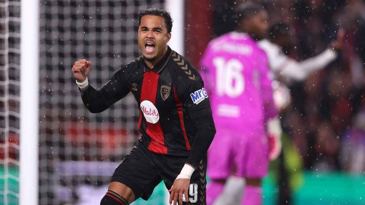 Bournemouth Taklukkan AC Milan 3-0 Melalui Gol-Gol Bola Mati di Liga Europa