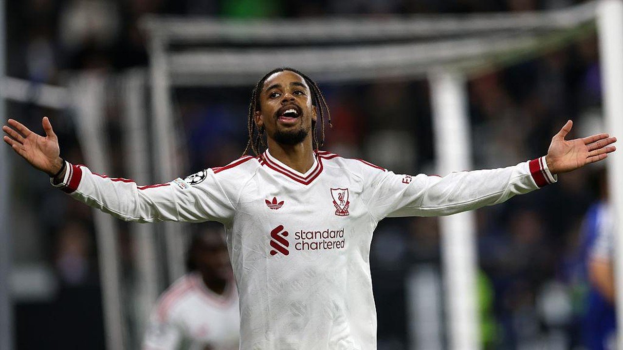 Bradley Barcola Cetak Hat-trick, Liverpool Taklukkan LASK 6-3 di Liga Champions