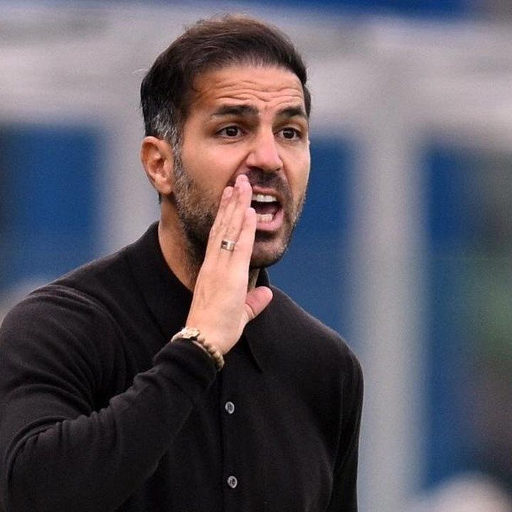 Cesc Fabregas Tak Anggap MU Krisis Meski Performa Menurun