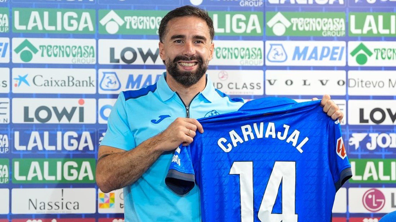 Dani Carvajal Bergabung dengan Getafe, Siap Hadapi Emil Audero