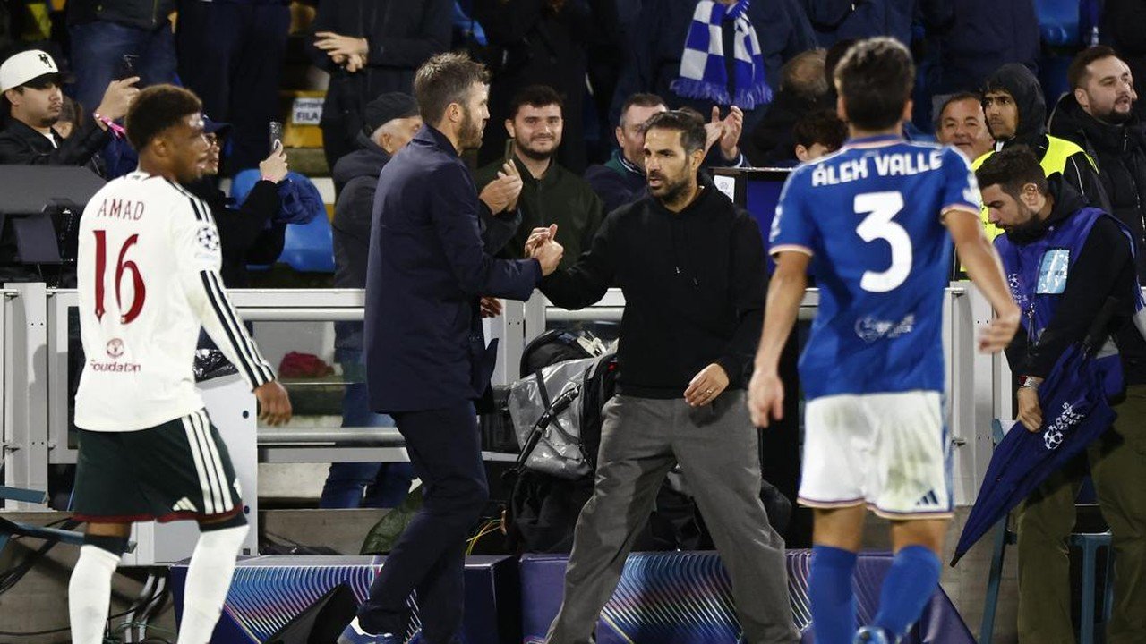 Fabregas Puji Performa Como Usai Kalahkan Manchester United 4-1