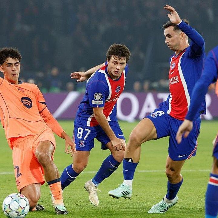 Flick Ungkap Penyebab Barcelona Tak Prima Lawan PSG
