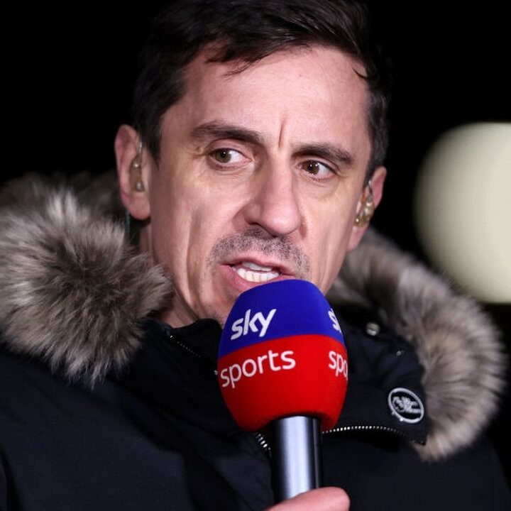 Gary Neville Kritik Lisandro Martinez dan Pemain MU Lainnya Soal Belanja Pemain