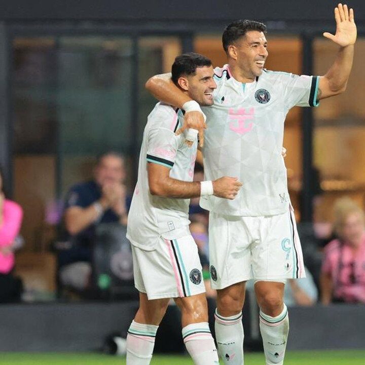 Inter Miami Raih Kemenangan 2-0 Berkat Assist Messi dan Suarez