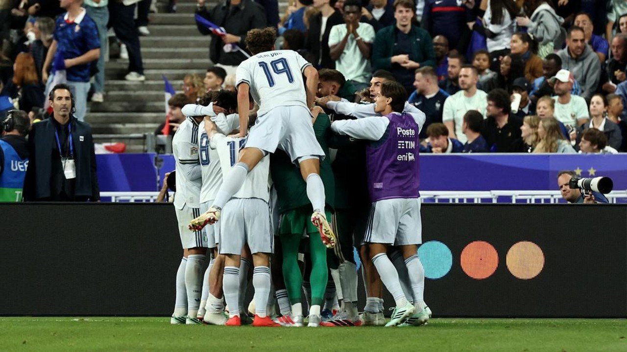 Italia Tahan Prancis 1-1, Bastoni: Sinyal Bagus untuk Timnas