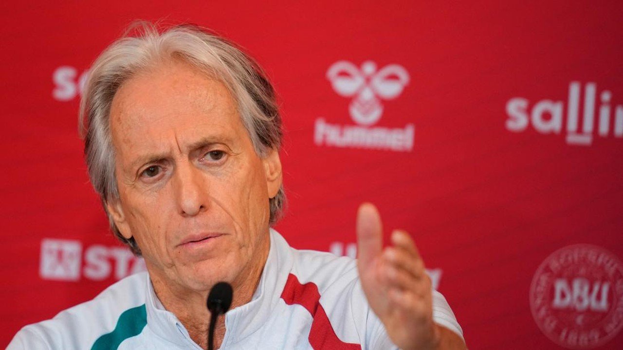Jorge Jesus Tegaskan Keputusan Pemain Portugal Sepenuhnya Wewenangnya, Termasuk Ronaldo