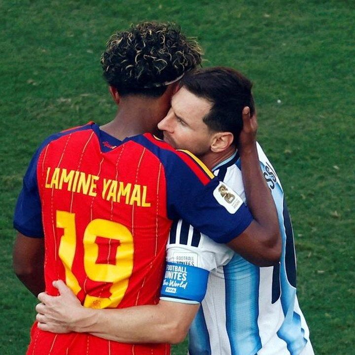 Lamine Yamal Disejajarkan dengan Lionel Messi, Ini Kata Jordi Alba