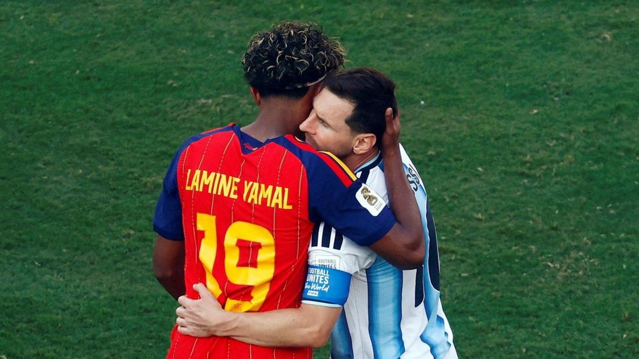 Lamine Yamal Disejajarkan dengan Lionel Messi, Ini Kata Jordi Alba