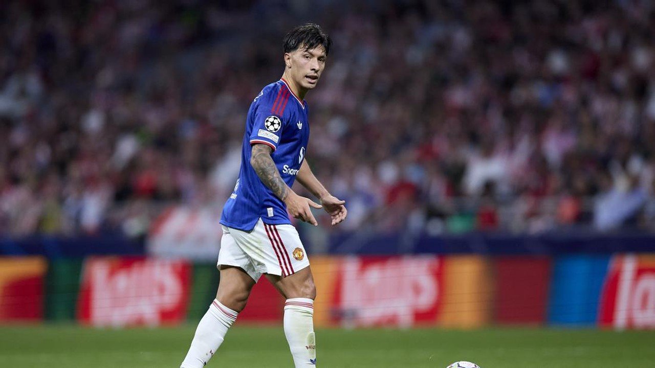 Lisandro Martinez Kritik Manajemen MU Pasca Kekalahan dari Atletico Madrid
