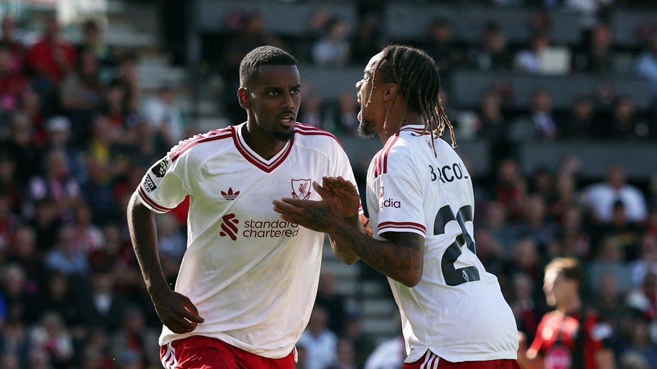 Liverpool Hadapi Manchester City Tanpa Duet Maut: Strategi Andalan Andoni Iraola