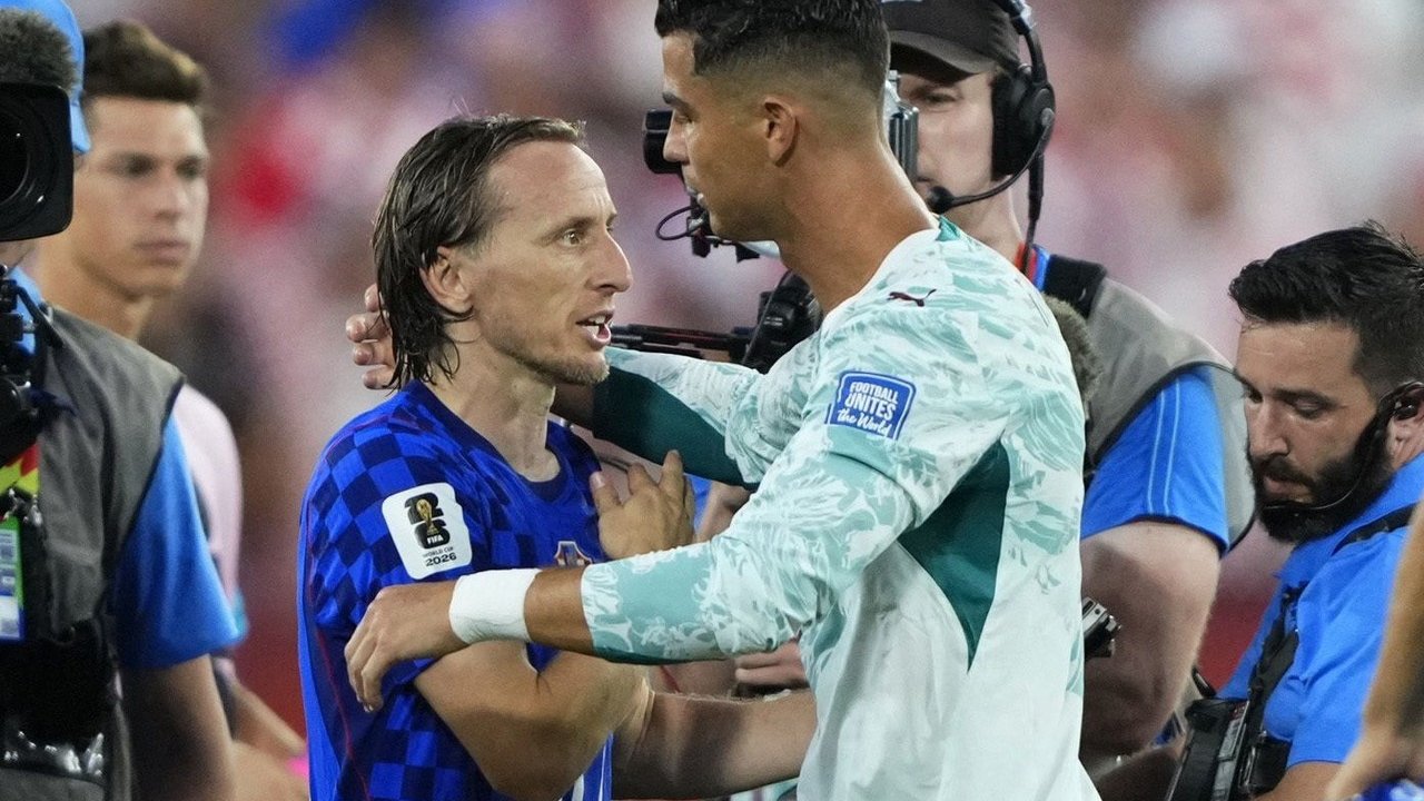 Luka Modric Bela Cristiano Ronaldo di Tengah Drama Timnas Portugal
