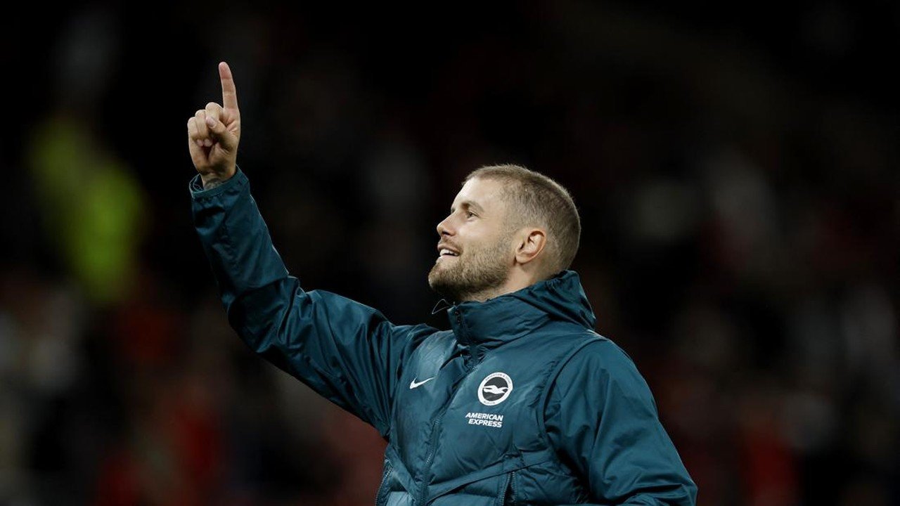 Manajer Brighton Tegaskan Komitmen, Hormati Sosok Michael Carrick