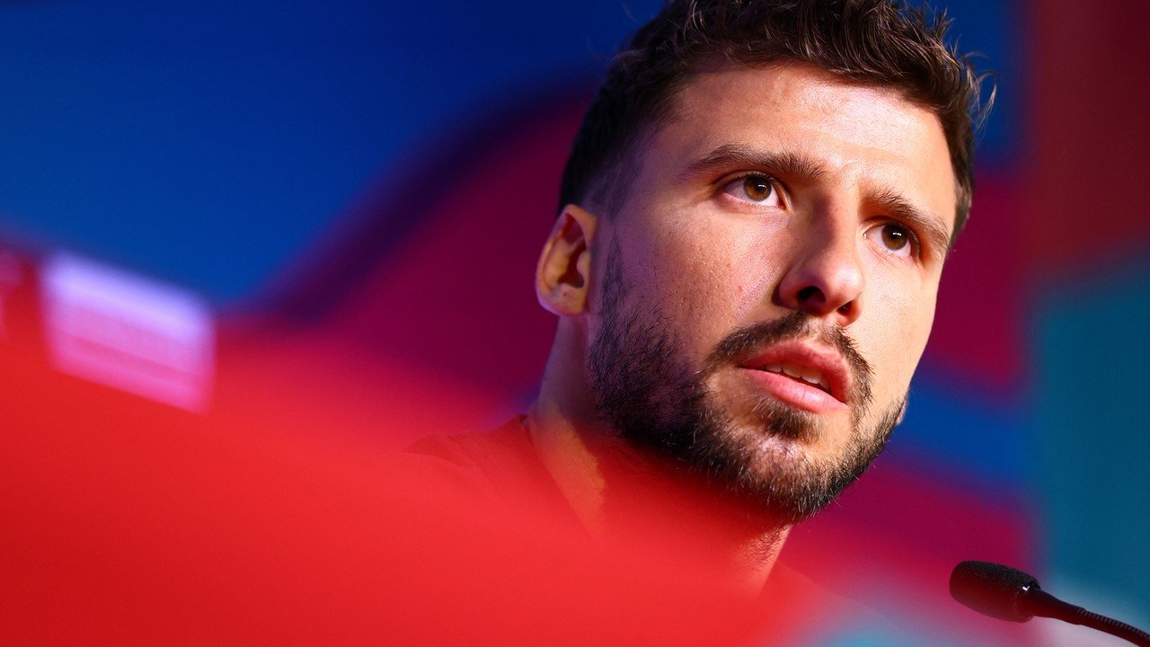 Manchester City Dituding Langgar Aturan Finansial, Kapten Ruben Dias Pilih Bungkam