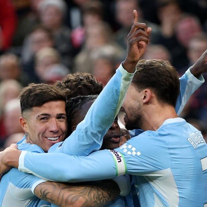 Manchester City Kokoh di Puncak Klasemen Liga Inggris Setelah Kalahkan Liverpool
