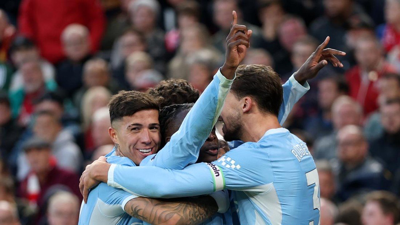 Manchester City Kokoh di Puncak Klasemen Liga Inggris Setelah Kalahkan Liverpool