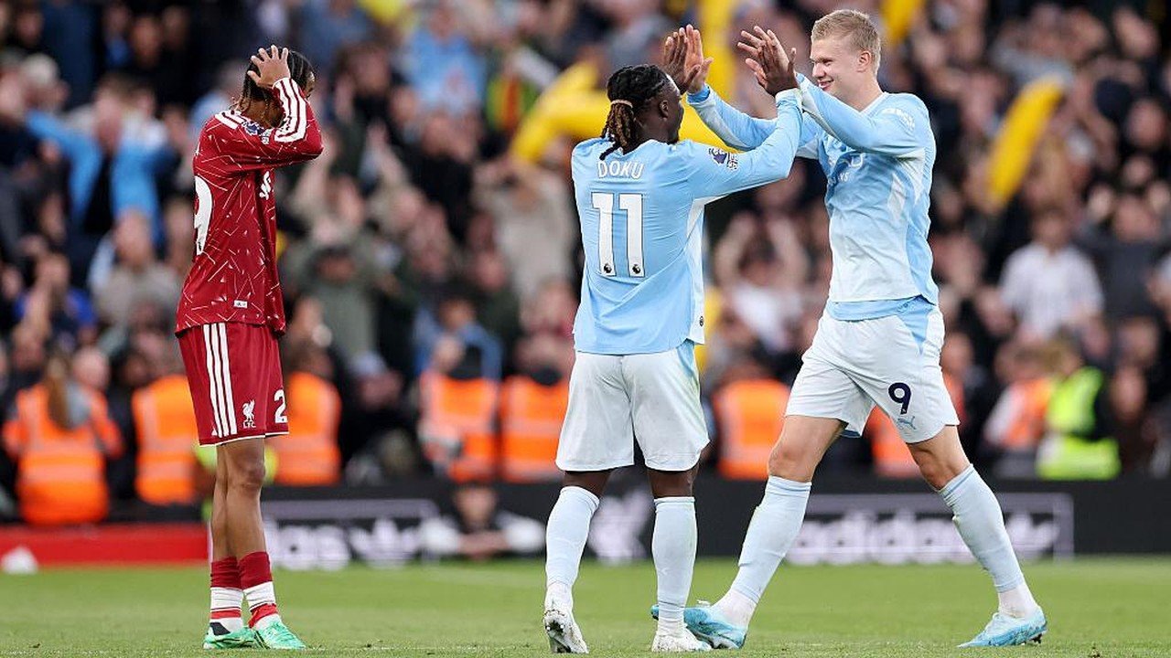 Manchester City Taklukkan 10 Pemain Liverpool 3-0 di Anfield