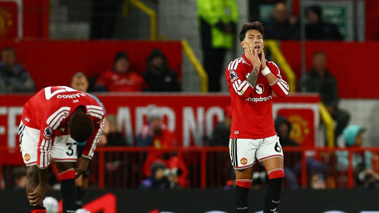 Manchester United Catat Start Terburuk dalam 40 Tahun Usai Ditahan Imbang Tottenham
