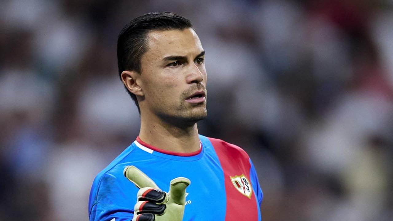 Markas Rayo Vallecano Dirusak Vandalisme, Fans Tuntut Presiden Klub Pergi