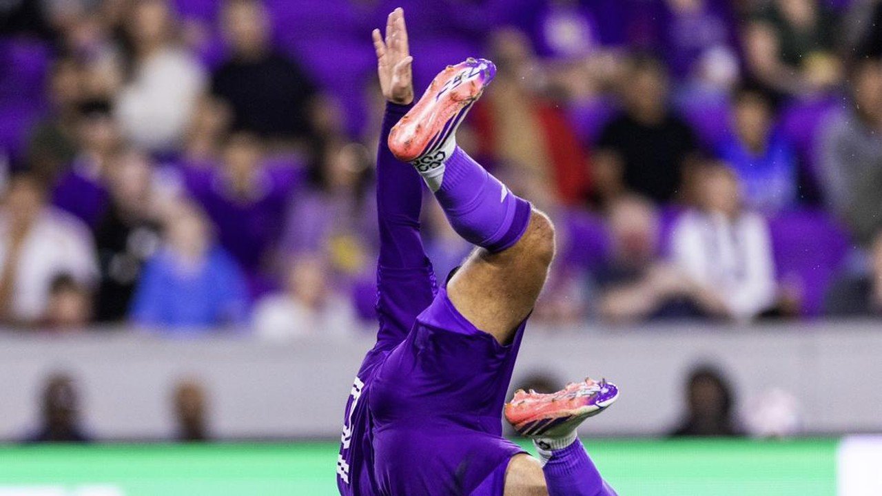 Martin Ojeda Cetak Gol Kalajengking Spektakuler di MLS