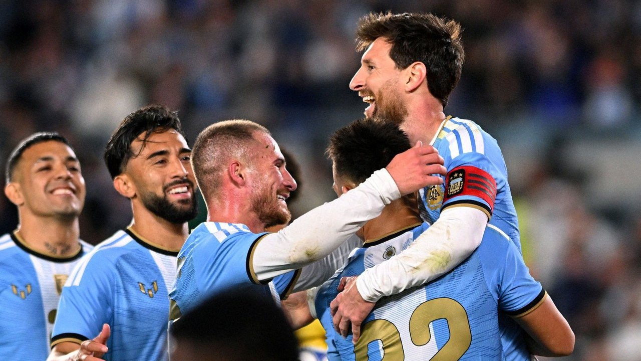 Messi Mengaku Lelah, Tapi Tunjukkan Performa Penuh di Laga Perpisahan Argentina
