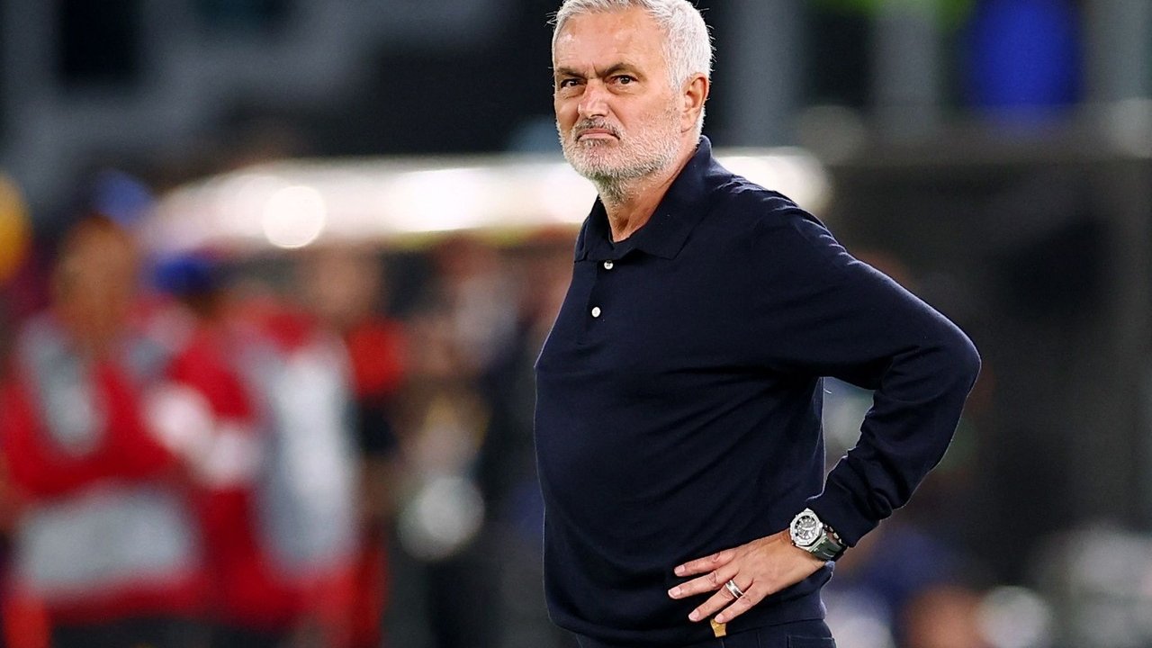 Mourinho Bela Keputusan Mainkan Valverde sebagai Bek Sayap