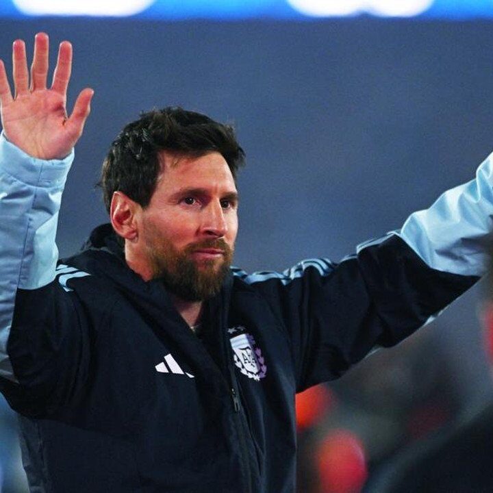 Neymar: Sepak Bola Dunia Berhutang Budi pada Lionel Messi