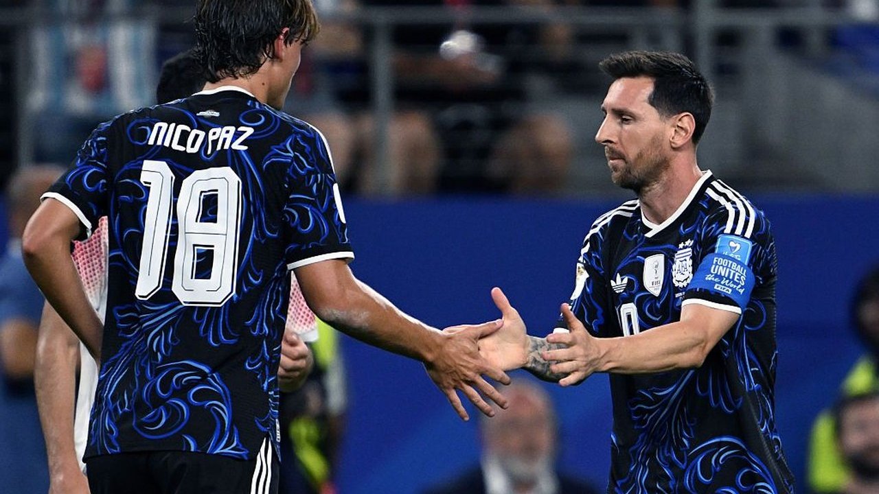 Nico Paz Tak Tahu Kabar Jadi Penerus Nomor 10 Lionel Messi di Timnas Argentina