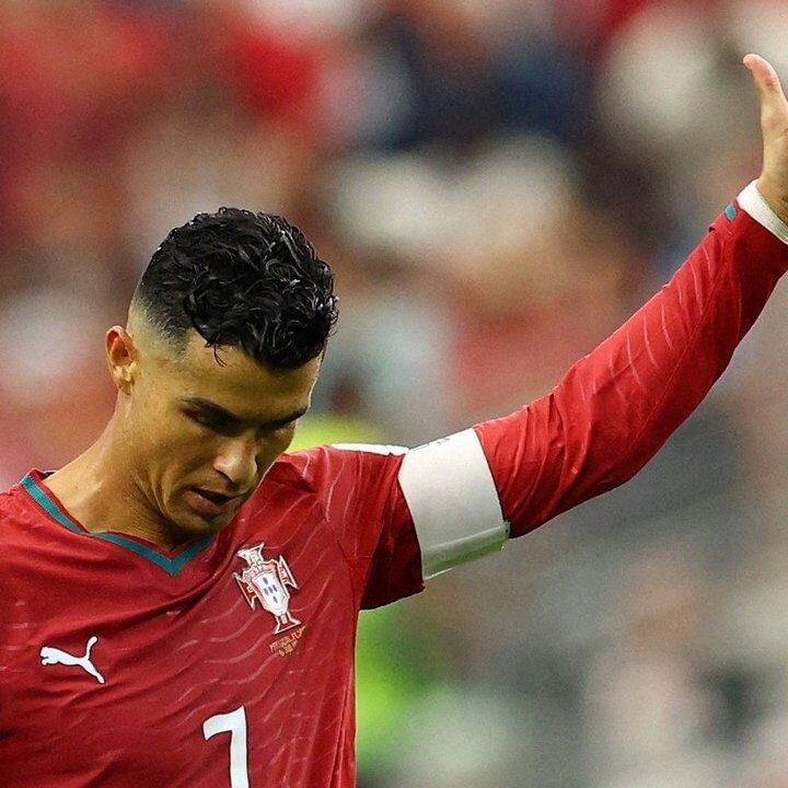 Papan Iklan di Portugal Tunjukkan Dukungan untuk Ronaldo, Kritik untuk Jorge Jesus