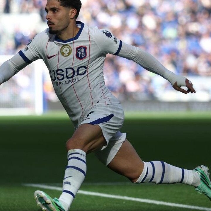 Pedro Neto Bersinar di Chelsea Berkat Transformasi Peran dan Instruksi Pelatih