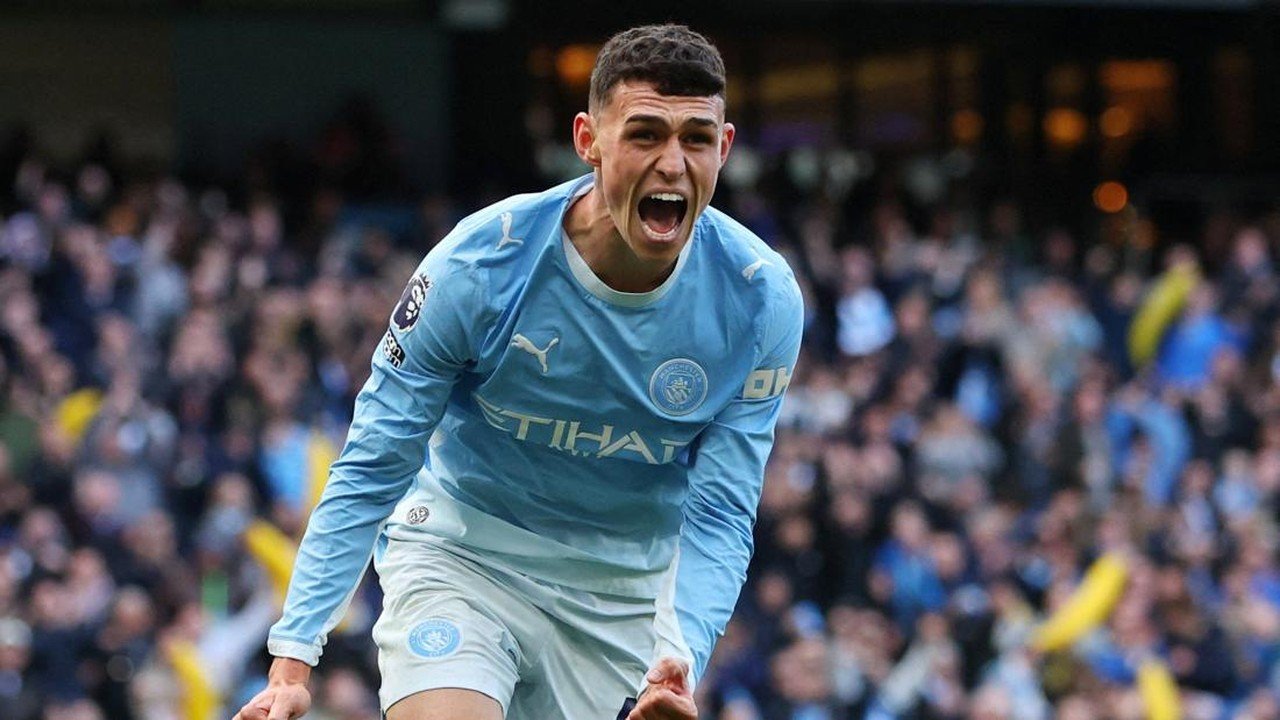 Phil Foden Tunjukkan Potensi sebagai Striker Tengah Andal Man City