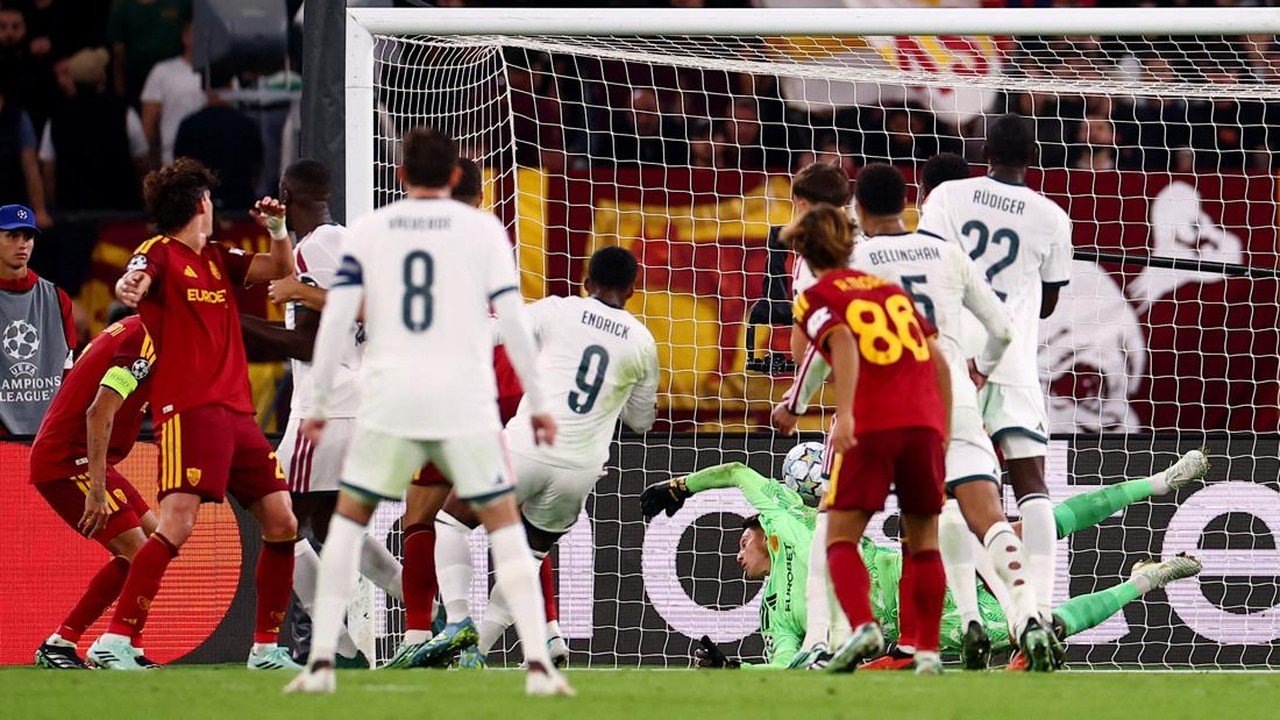 Real Madrid Raih Kemenangan Dramatis 4-3 atas AS Roma di Liga Champions