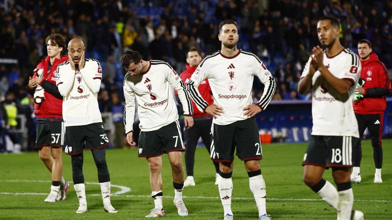 Rooney: Pemain MU Egois dan Manja, Perlu Introspeksi