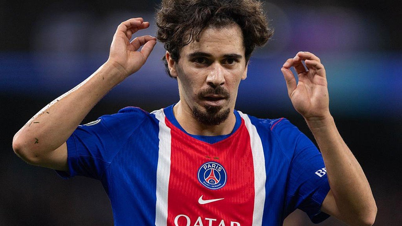 Vitinha Sebut Duel PSG vs Barcelona Penting, Tapi Bukan Penentu