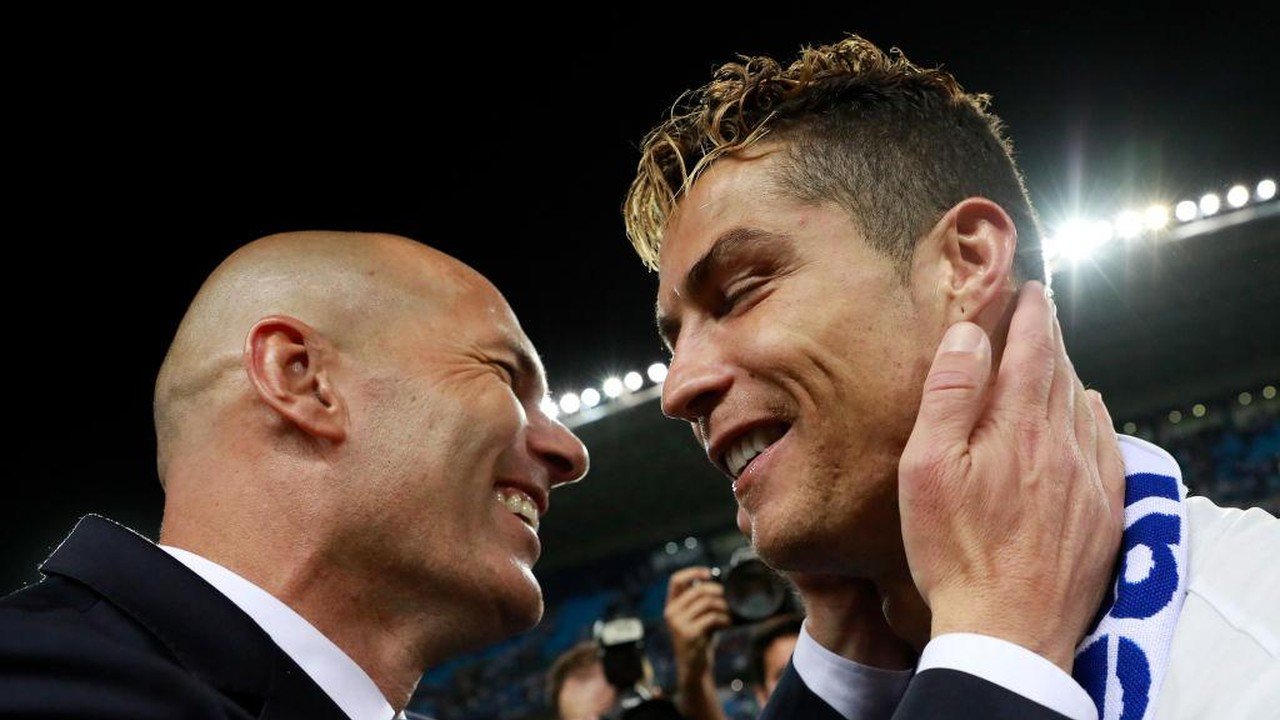 Zidane Puji Karier Ronaldo, Tak Mau Ikut Campur Perselisihan dengan Portugal